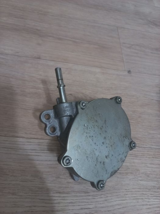 Вакумный насос Тойота камри 70/75