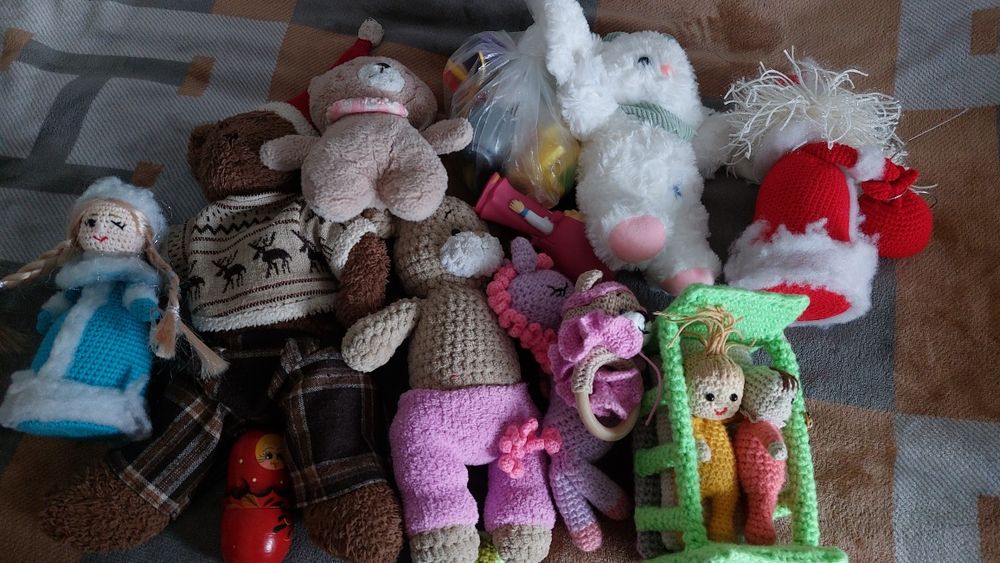 Отдам пакет угрушек