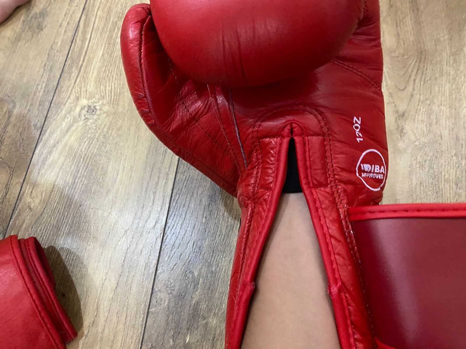 Перчатки Adidas оригинал для бокса