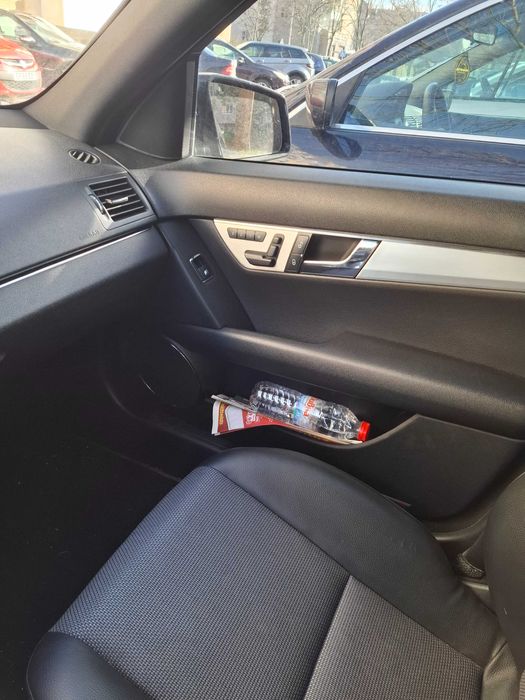 Продавам Mercedes Benz