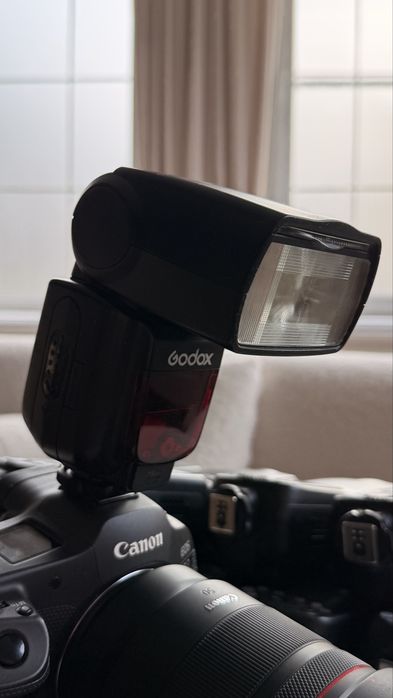 Godox TT685 c   -  blit ttl canon  -  10 bucati disponibile