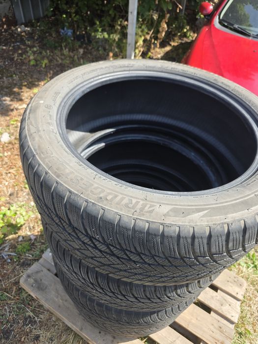 285/45/21 BRIDGESTONE 4бр