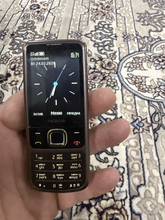 НОКИА 6700  классик