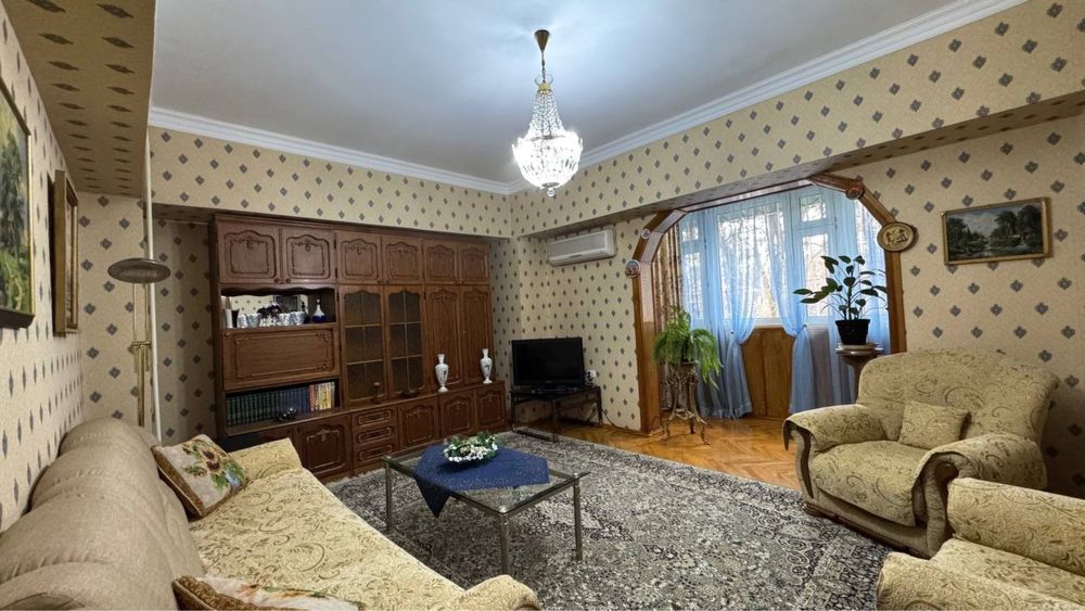 Продается 2х комнатная квартира Ц-7 посольство Кореи Туркмении