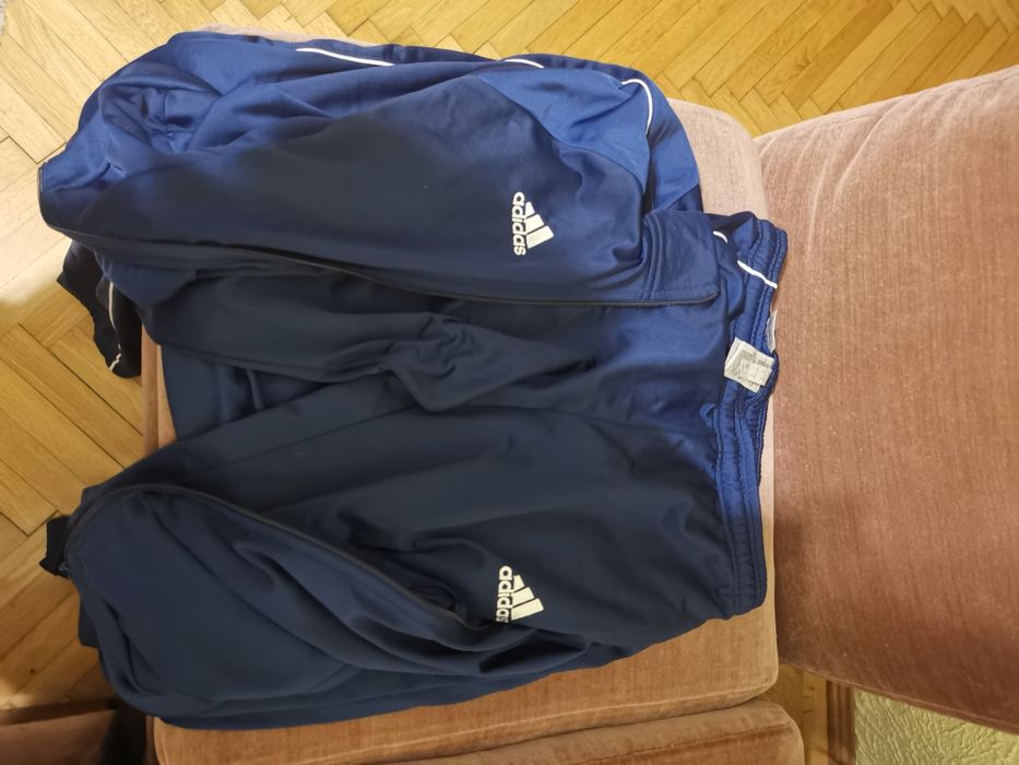 Treining complet Adidas Core 18(marime M))