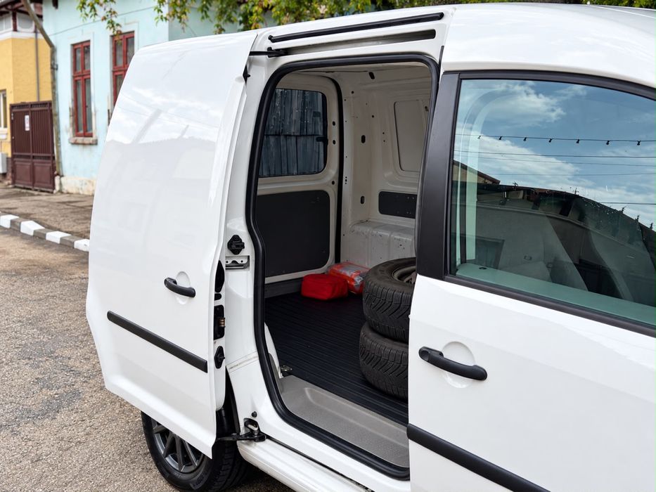 VOLKSWAGEN Caddy 2010 — imagine 5