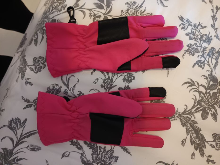 Mănuși impermeabile H&M mărimea 6-8 ani