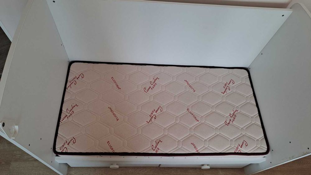 Детска дървена кошара Тони 120x60 с матрак Magniflex baby by Pierre Cardin 120x60x12