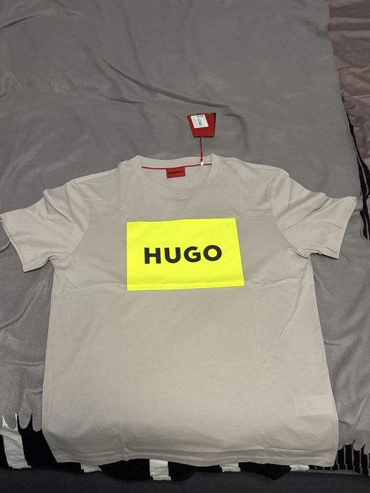 Tricou HUGO Nou cu eticheta