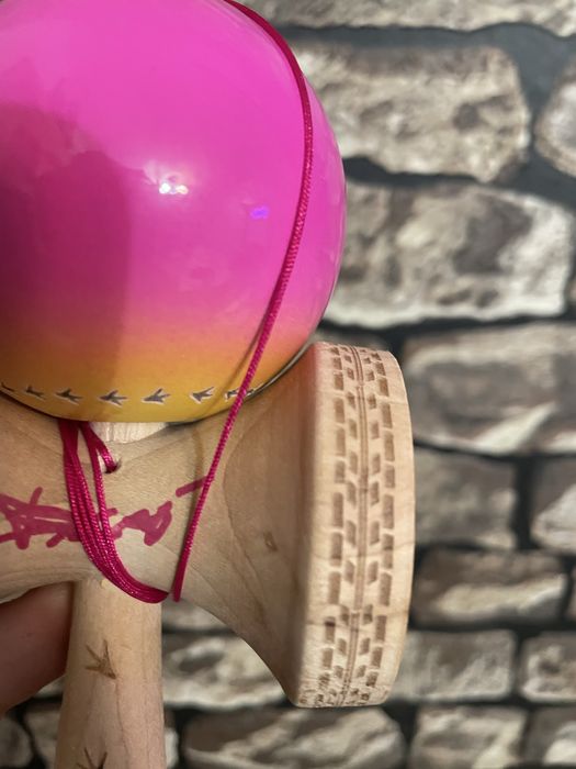 Kendama lui Bisoi