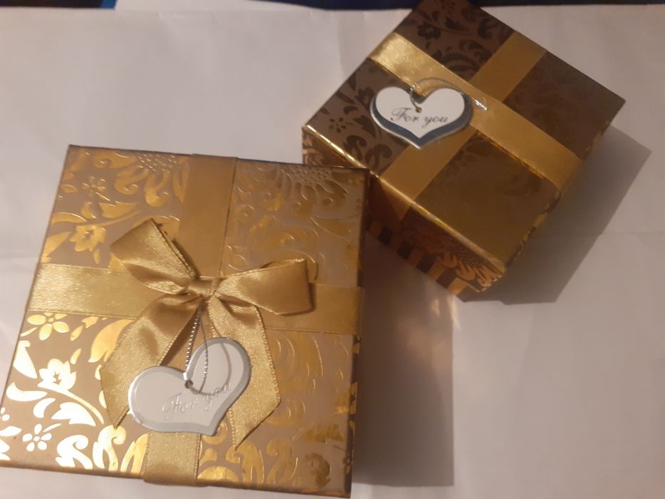 Подарочные коробочки