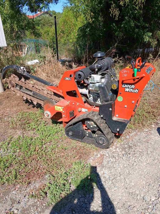 Каналокопател Ditch Witch C30X