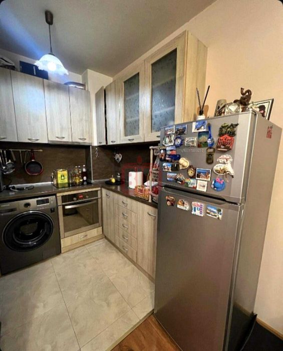 Продава се Едностаен апартамент в Пловдив, Център - 71 кв.м за 1200 €/кв.м - Снимка #1