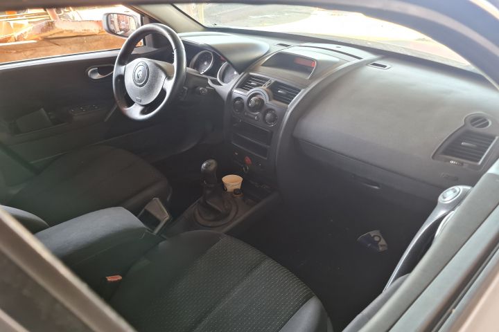 Motoras macara geam fata dreapta Renault Megane a 2-a generatie