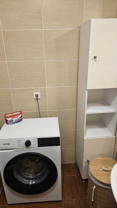 Proprietar – 2 camere, balcon generos și parcare privată