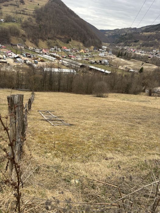 De vanzare teren Campeni