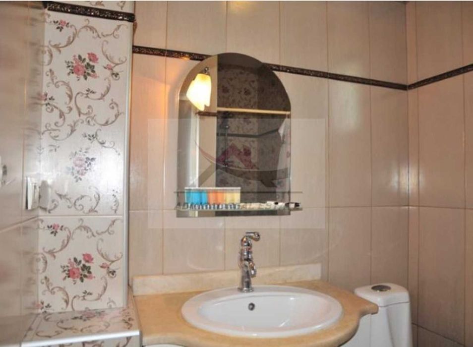 Дава се под наем Двустаен апартамент в Варна, Морска градина - 70 кв.м за 1000 € - Снимка #3