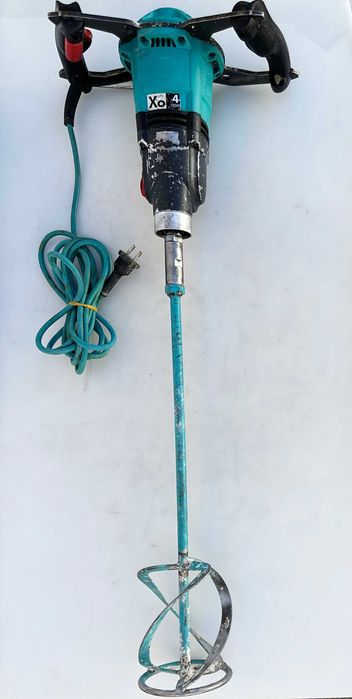 Collomix Xo4 - Професионална бъркалка 1300W