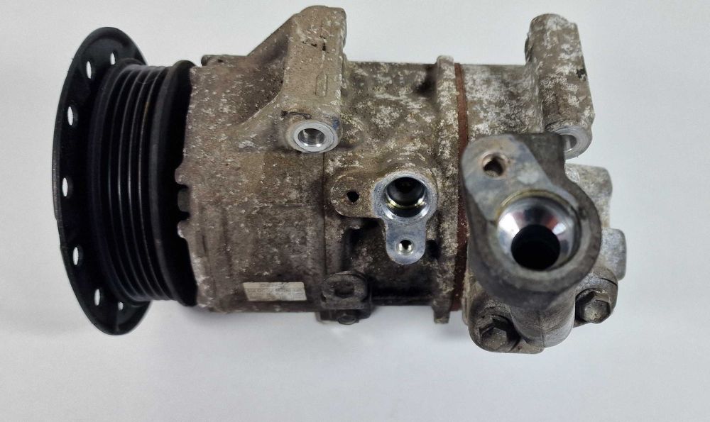 Климатичен Компресор Климатик Toyota Corolla Verso Avensis 2.0 D4D