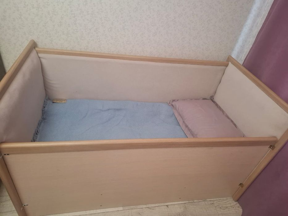 Кроватка детская