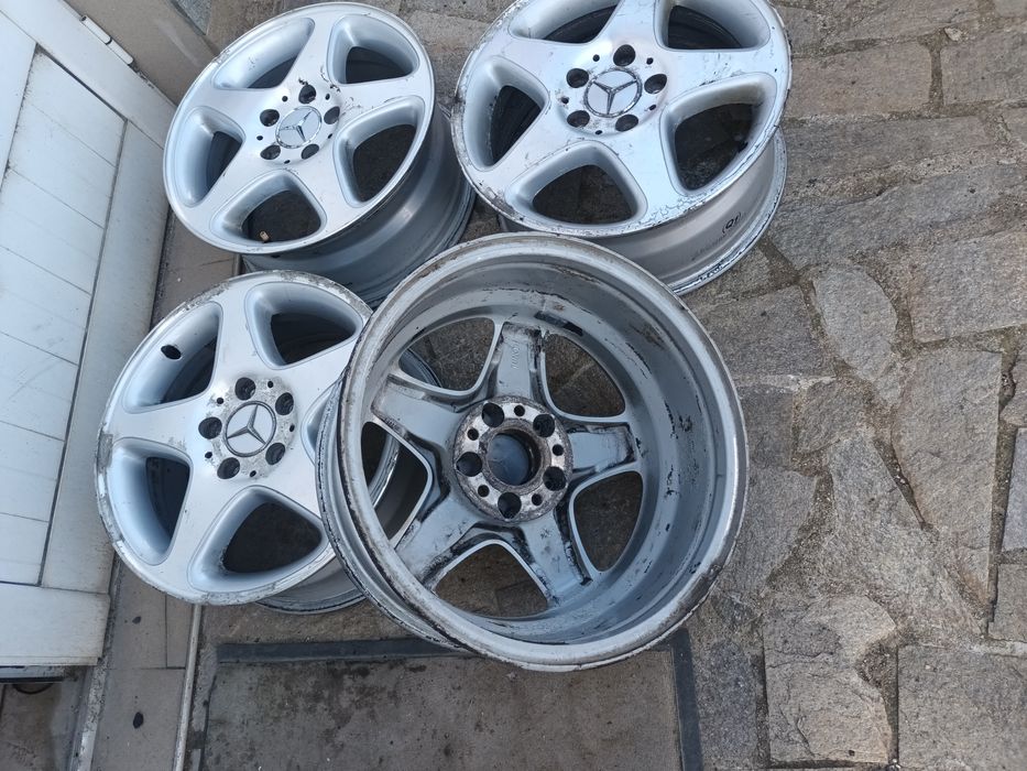 Mercedes  алуминиеви джанти 16 цолови