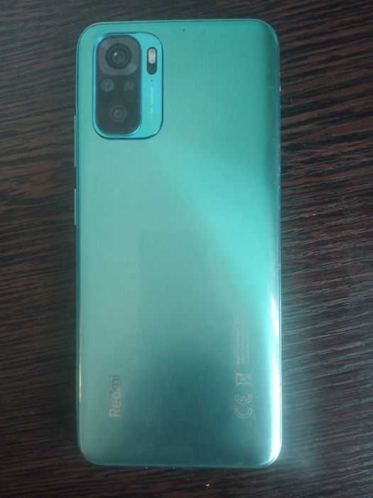 Redmi Note 10 телефон