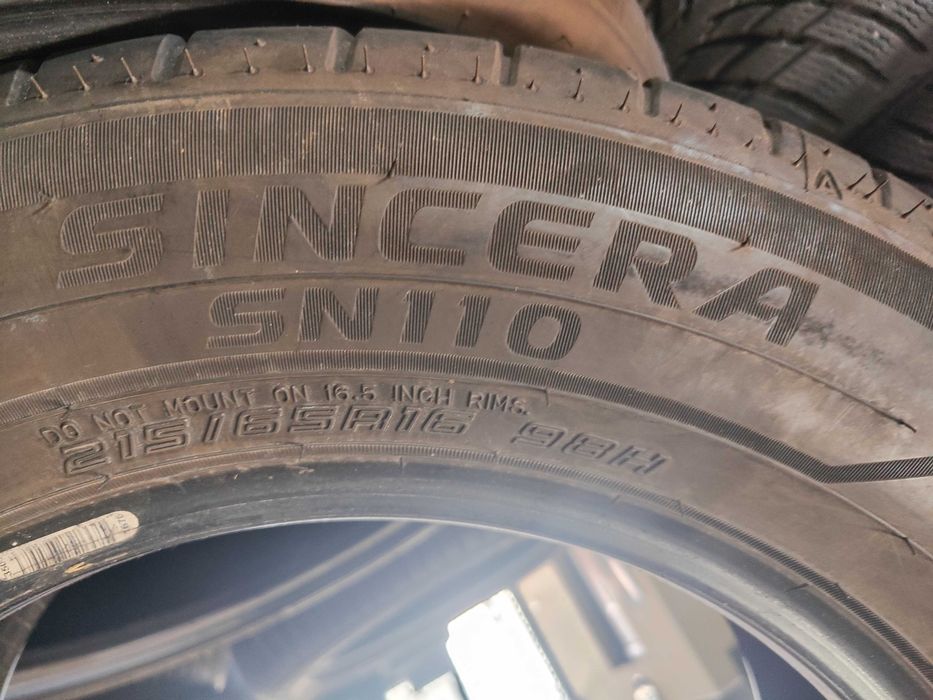 2бр.летни гуми 215/65/16 Falken