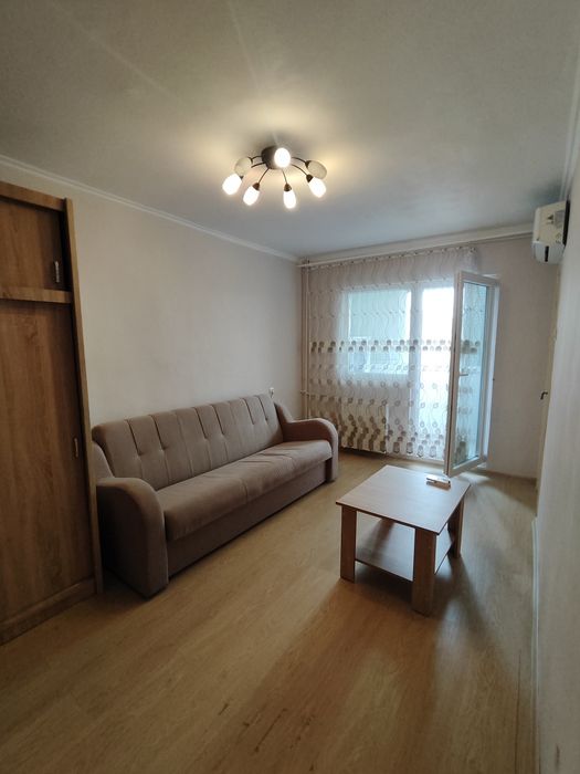 Închiriez garsonieră confort 1 cu loc de parcare — fotografia 1