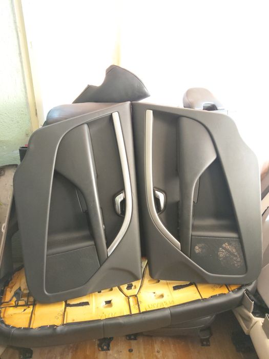 Черен кожен салон за Волво V70 след 2007 без забележки!!!