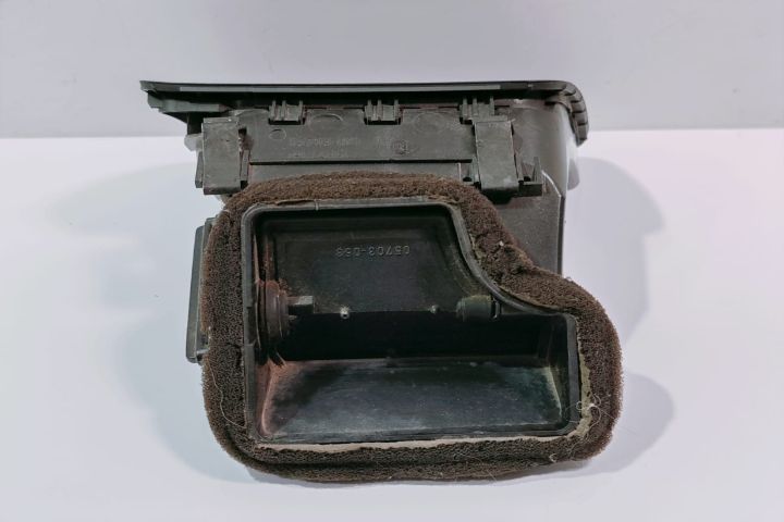 Grila Ventilatie  3C1819701E Volkswagen VW Passat B6