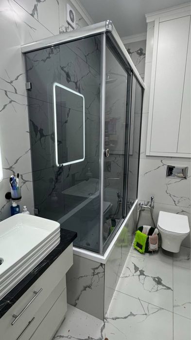 Душ кабинки и лофт перегородки