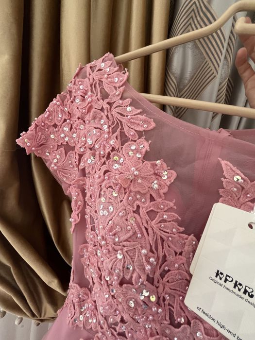 Вечернее шикарное платье новый