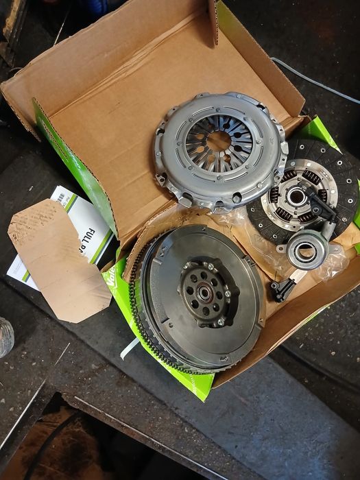 Mercedes sprinter 316 doka 7 locuri 3,5 m caroserie