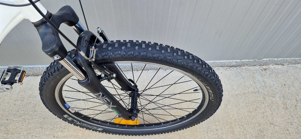 Алуминиев велосипед Giant колело 26"