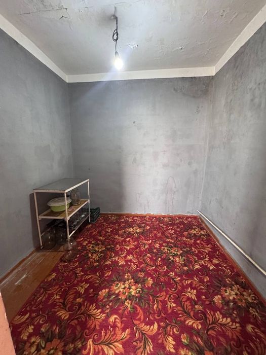 Квартира сотилади 5 мактаб якинида