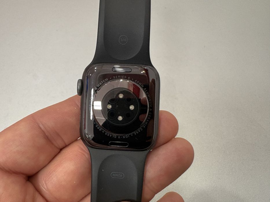 Apple Watch Seria 6, 40mm, Gps, Aluminium Ceramic Case