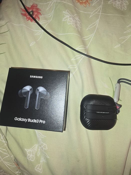 Кейс за слушалки samsung Galaxy Buds3 Pro