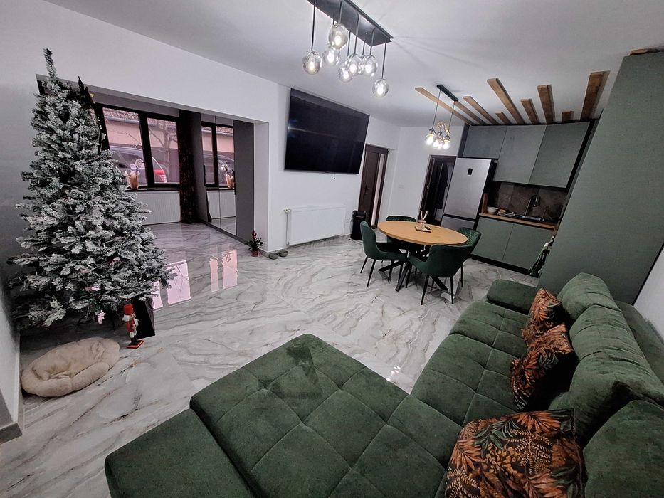 Casa 3 camere mobilata-utilata, teren generos