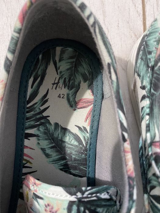 Papuci H&M floral