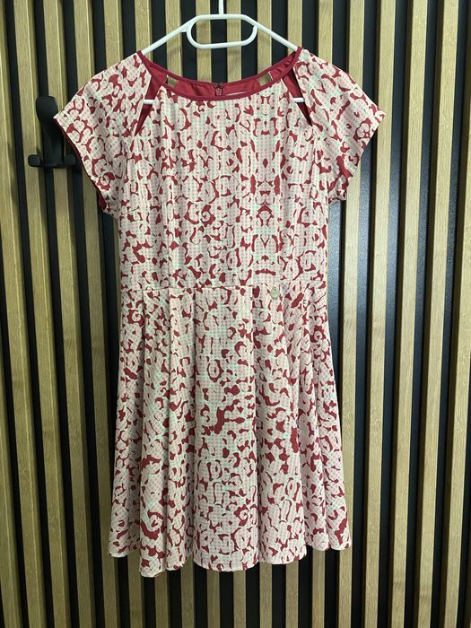 Rochie Guess, marimea S