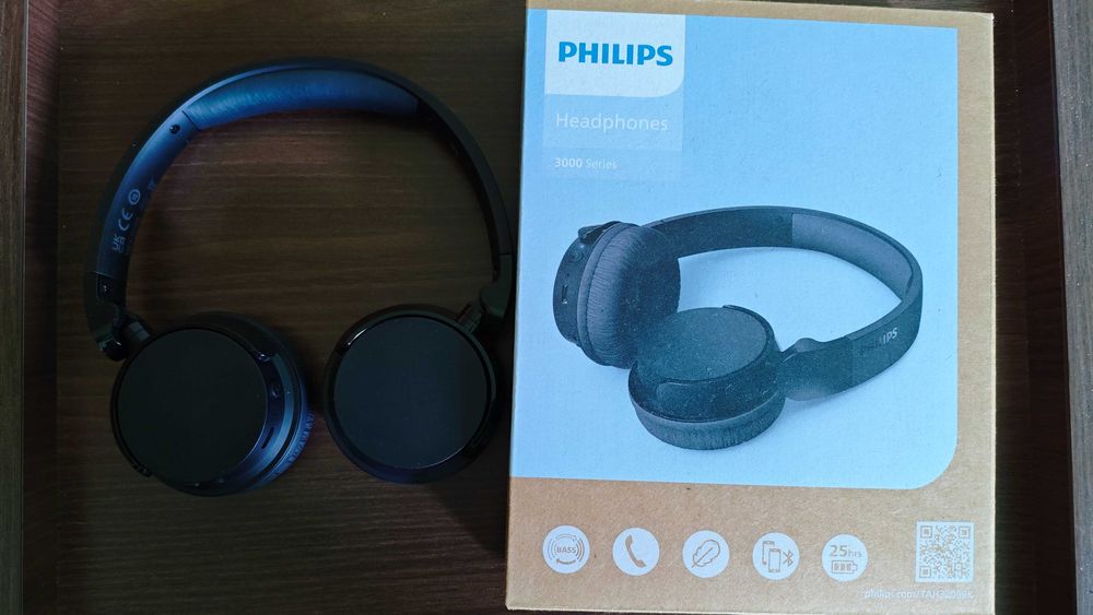 Casti Philips seria 3000 Noi