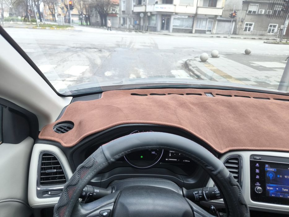 Honda HR-V Тапицерия табло Honda HR-V 2015-2021 година