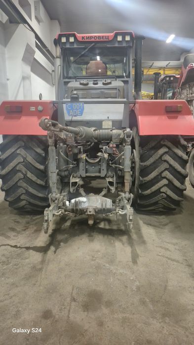 Трактор К 744 .             .
