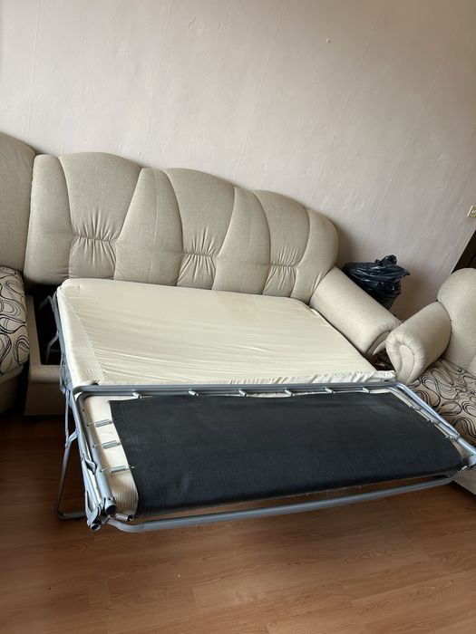 Продавам холова гарнитура