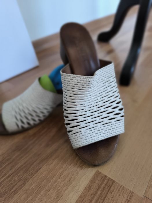 Papuci damă piele naturala