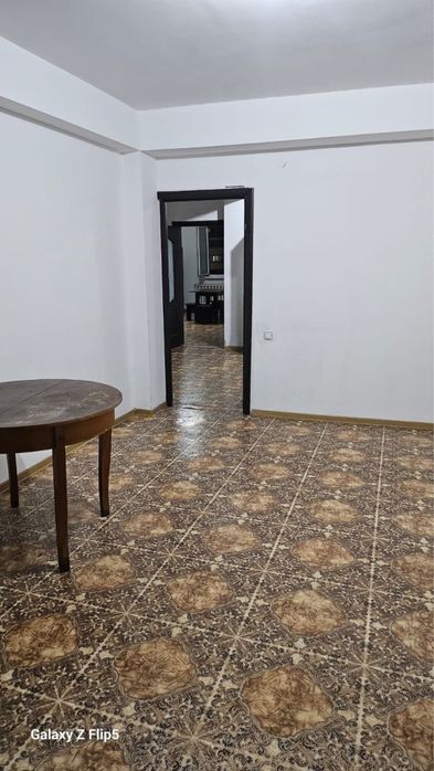 Продам  3 комнатную  квартиру