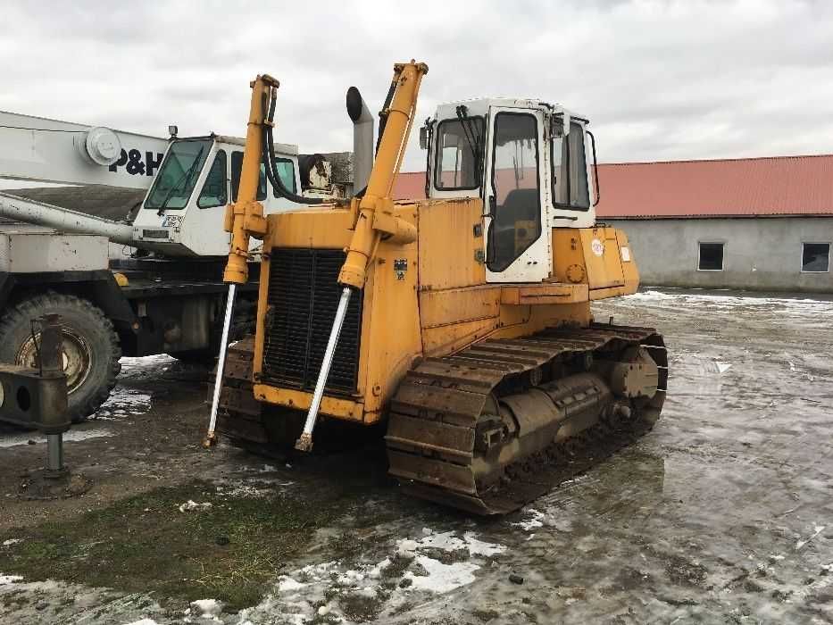 Cilindru hidraulic buldozer Liebherr 742 piese