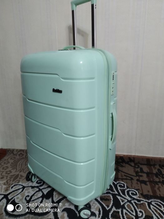 Чемоданы полипропиленовые