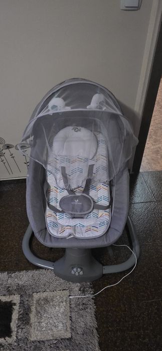 Електрическа Люлка/шезлонг Cangoroo Axel сива