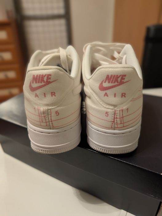 Лимитирани маратонки Nike Air Force 1 07 LX Blueprint